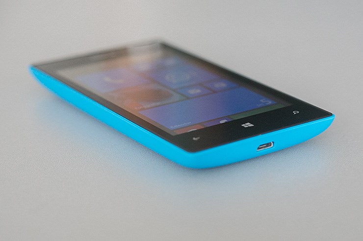 Nokia Lumia 520 (4).jpg